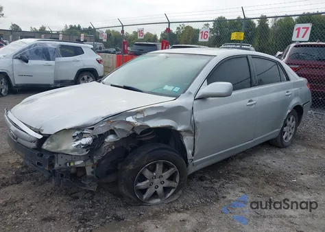 2005 Toyota Avalon Xl из США, поврежденный, VIN 4T1BK36B15U019309